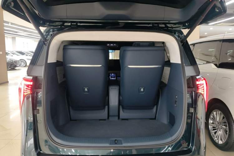 Used Buick Century 2025 2.0T Four-Seat Private Edition Trunk