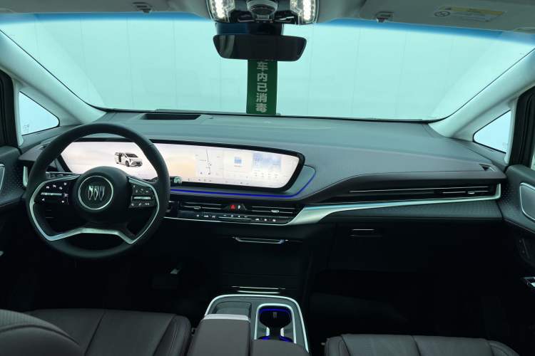 Used Buick Century 2025 2.0T Seven-Seater Yinshi Edition Audio And AC Panel