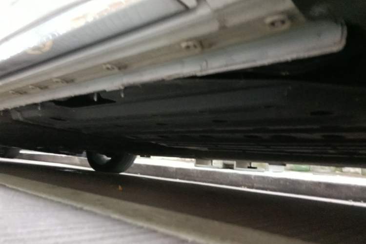 Used Buick Century 2025 2.0T Six-Seater YinShi Edition Chassis Rear Left