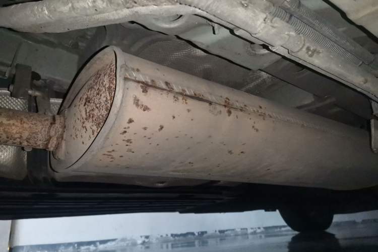 Used Buick Century 2025 2.0T Seven-Seater Yinshi Edition Chassis Rear Right
