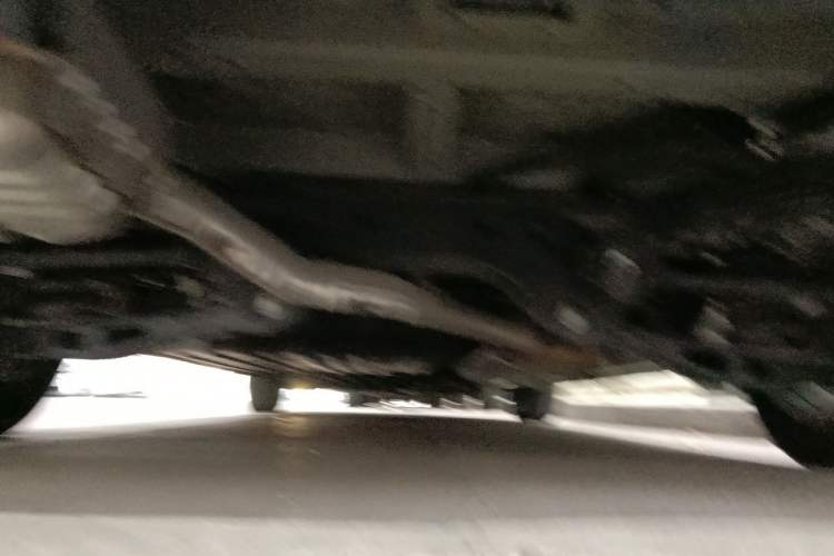 Used Buick Century 2025 2.0T Six-Seater YinShi Edition Chassis Rear