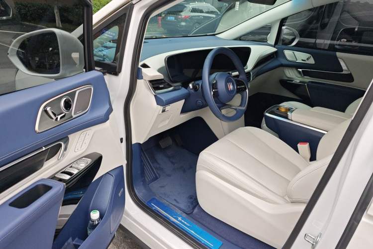 Used Buick Century 2025 2.0T Seven-Seater Yinshi Edition Driver Seat