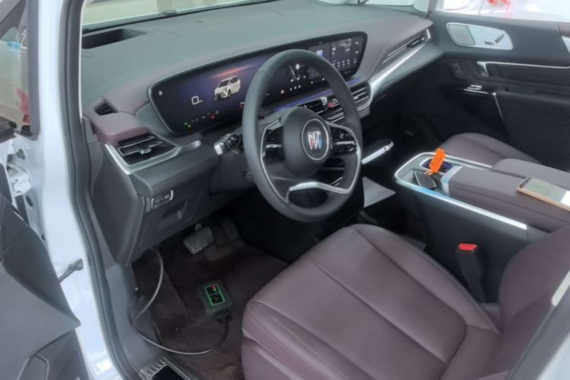 Used Buick Century 2025 2.0T Six-Seater YinShi Edition Driver Seat