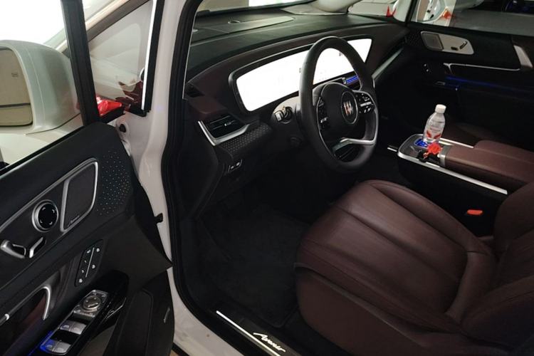 Used Buick Century 2025 2.0T Six-Seater YinShi Edition Driver Seat