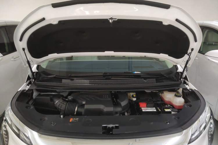 Used Buick Century 2025 2.0T Six-Seater YinShi Edition Engine Bay