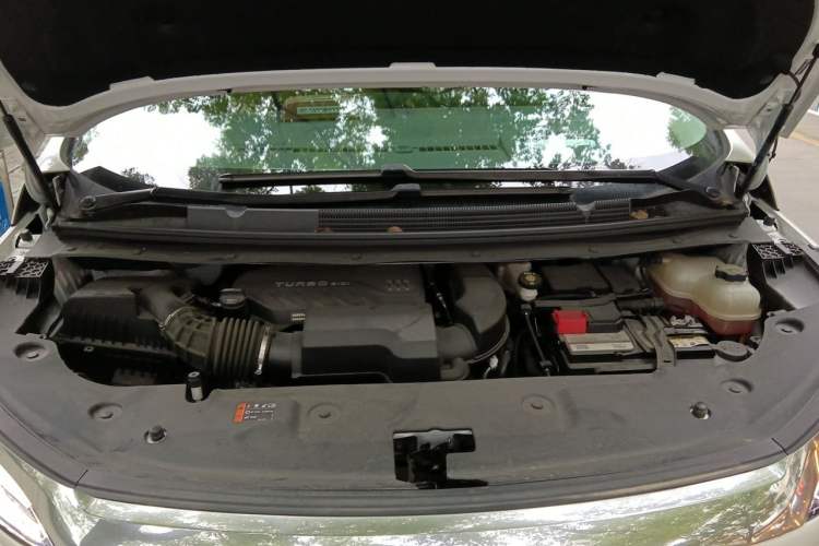 Used Buick Century 2025 2.0T Six-Seater YinShi Edition Engine Bay