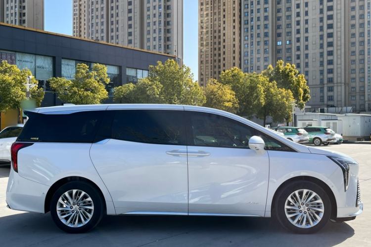 Used Buick Century 2025 2.0T Six-Seater YinShi Edition Exterior 2