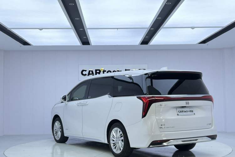 Used Buick Century 2025 2.0T Seven-Seater Yinshi Edition Exterior 3