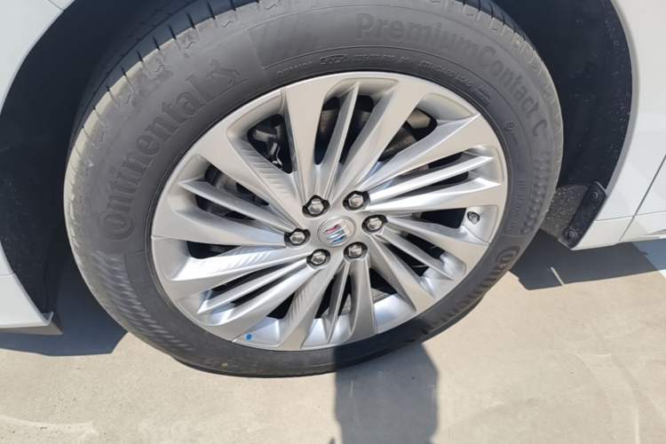 Used Buick Century 2025 2.0T Seven-Seater Yinshi Edition Exterior 4