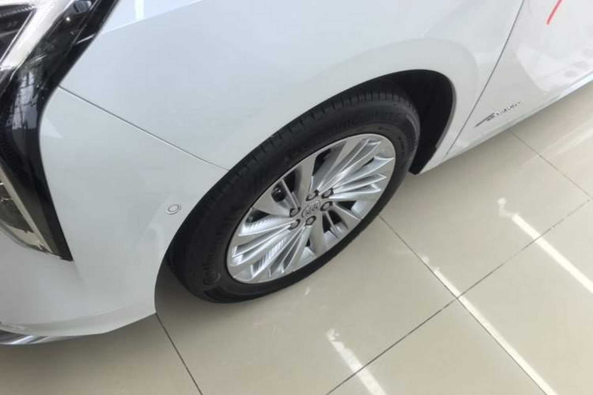 Used Buick Century 2025 2.0T Six-Seater YinShi Edition Exterior 4