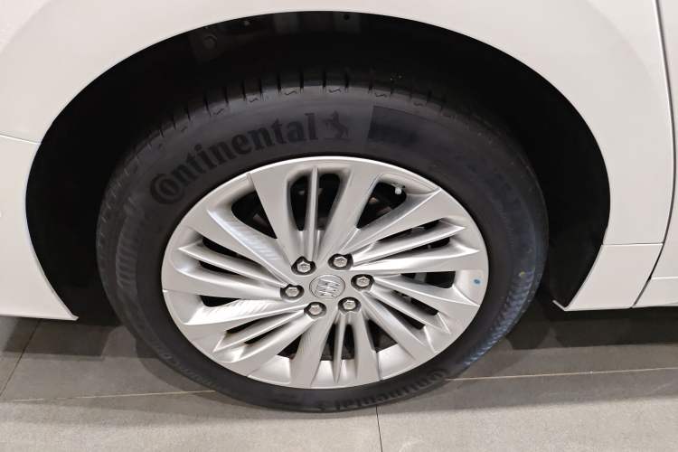 Used Buick Century 2025 2.0T Seven-Seater Yinshi Edition Exterior 8