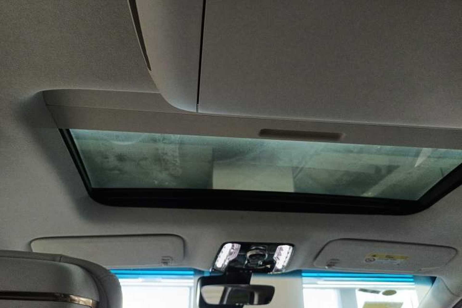 Used Buick Century 2025 2.0T Seven-Seater Yinshi Edition Headliner