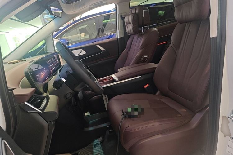 Used Buick Century 2025 2.0T Six-Seater YinShi Edition Left Front Seat