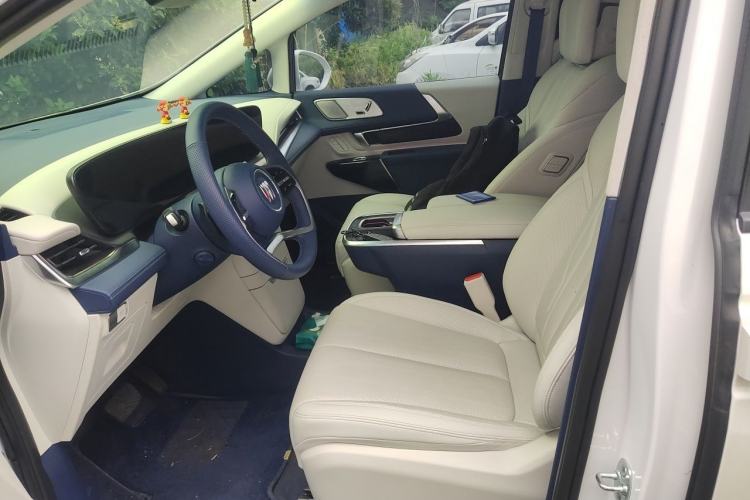 Used Buick Century 2025 2.0T Seven-Seater Yinshi Edition Left Front Seat