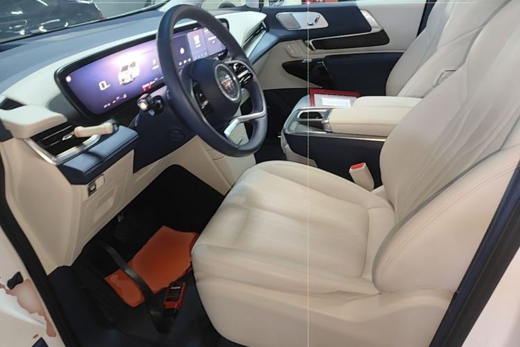 Used Buick Century 2025 2.0T Six-Seater YinShi Edition Left Front Seat