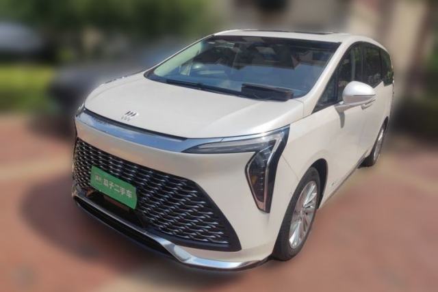 Ojetý Buick Century 2025 2.0T Six-Seater YinShi Edition