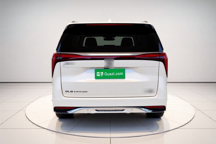 Used Buick Century 2025 2.0T Seven-Seater Yinshi Edition Rear