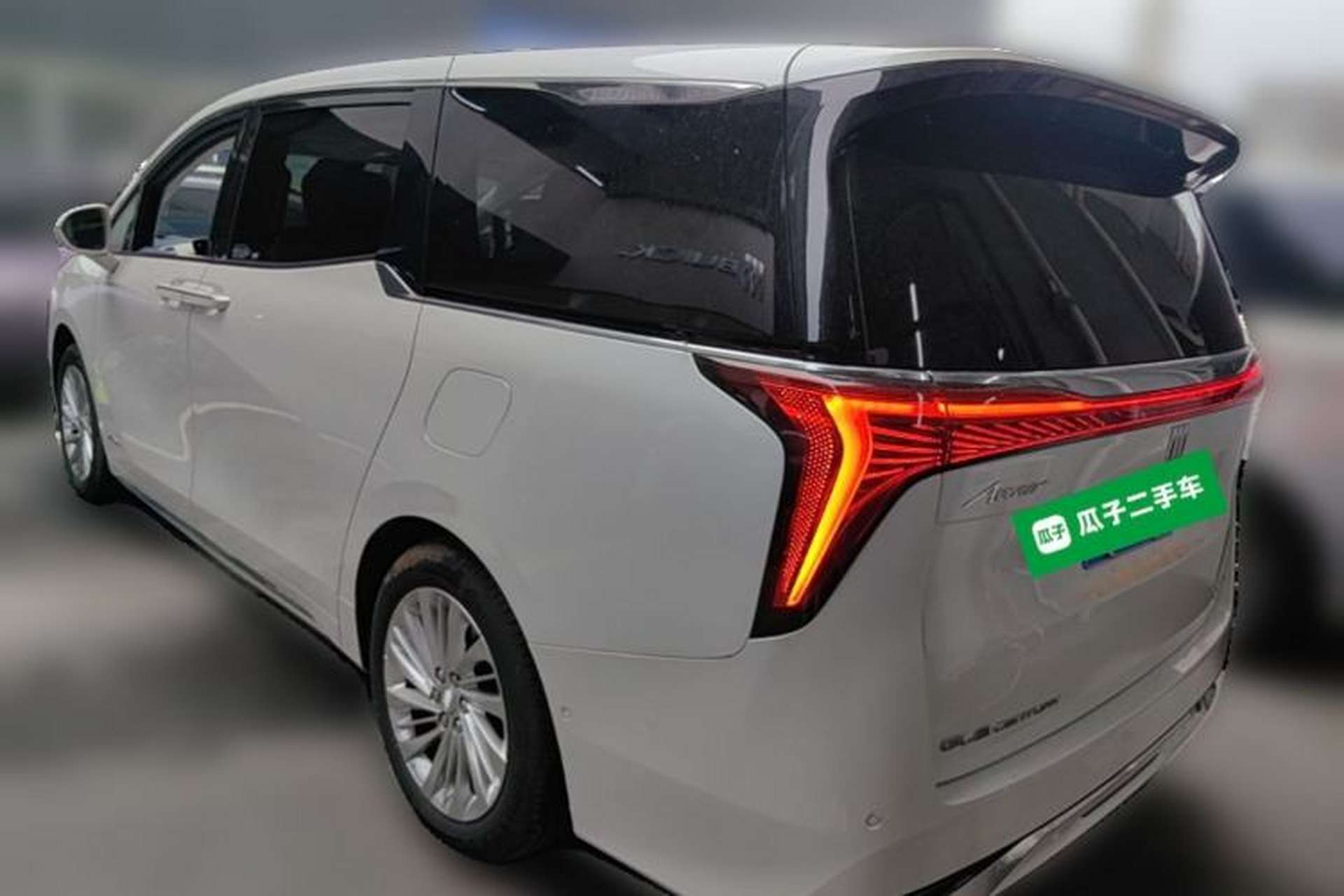 Used Buick Century 2025 2.0T Seven-Seater Yinshi Edition Rear Left 45 Deg