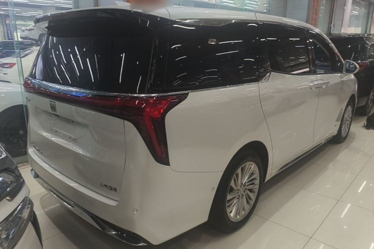 Used Buick Century 2025 2.0T Seven-Seater Yinshi Edition Rear Right 45 Deg