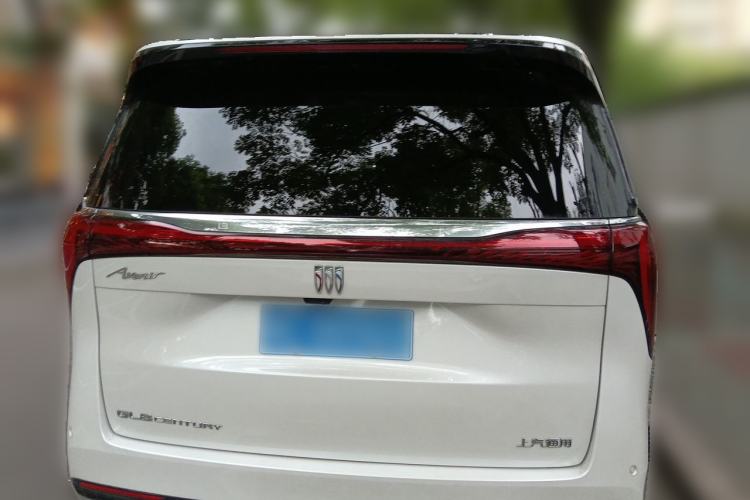 Used Buick Century 2025 2.0T Six-Seater YinShi Edition Rear