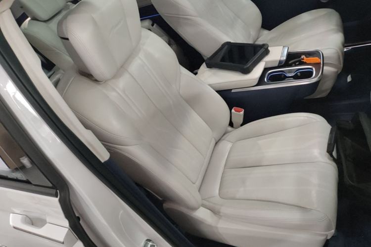 Used Buick Century 2025 2.0T Six-Seater YinShi Edition Right Front Seat