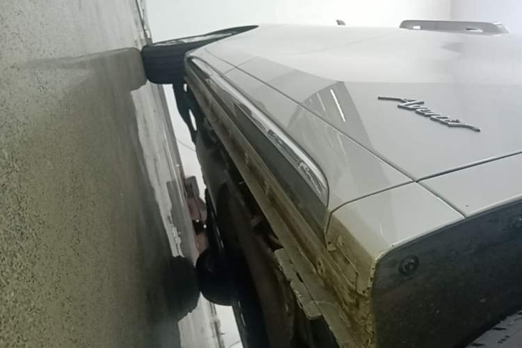 Used Buick Century 2025 2.0T Six-Seater YinShi Edition Right Side Sill