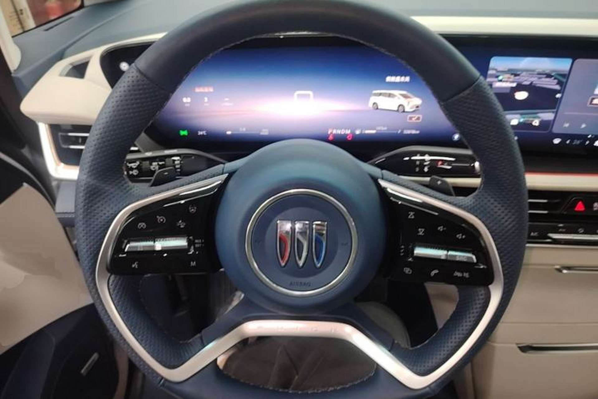 Used Buick Century 2025 2.0T Seven-Seater Yinshi Edition Steering Wheel