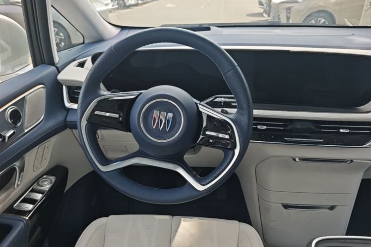 Used Buick Century 2025 2.0T Seven-Seater Yinshi Edition Steering Wheel