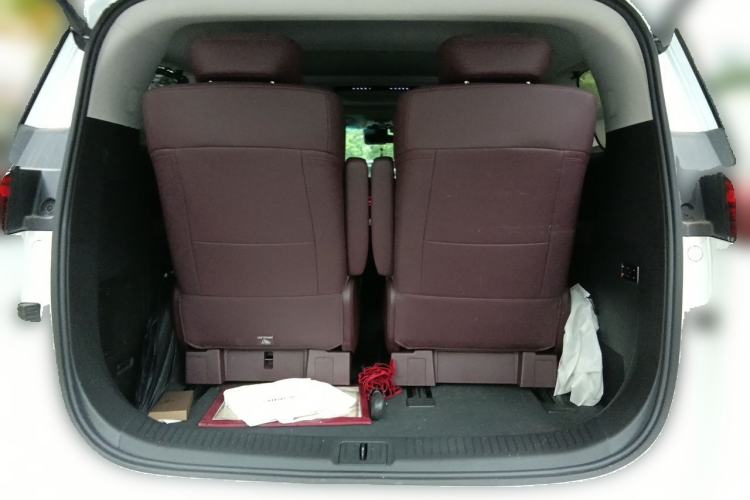 Used Buick Century 2025 2.0T Six-Seater YinShi Edition Trunk