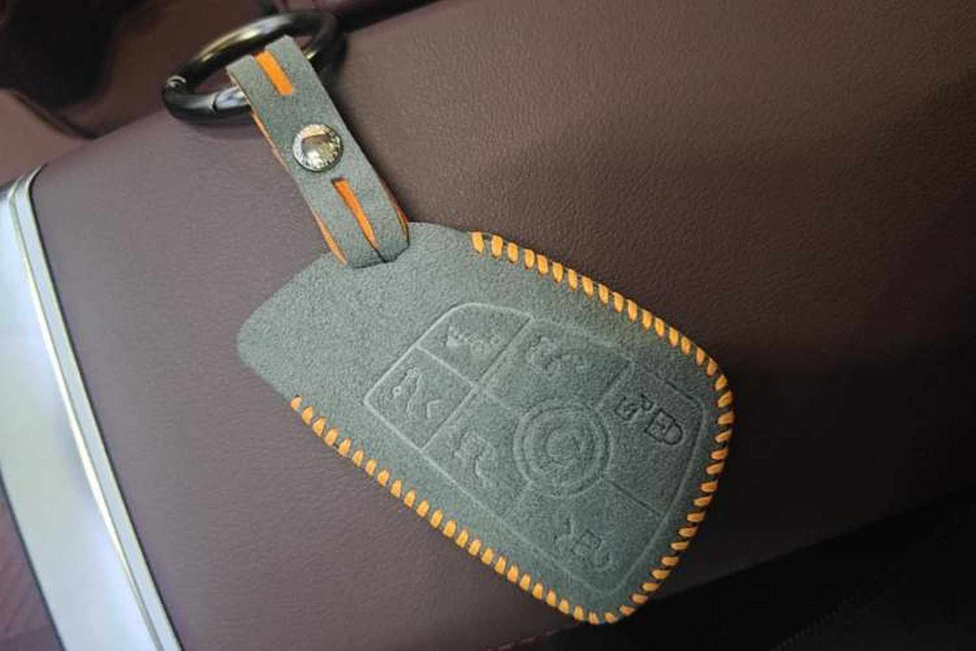 Used Buick Century 2025 2.0T Six-Seater YinShi Edition Vehicle Key