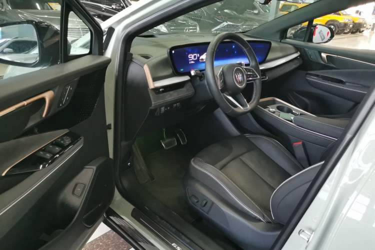 Used Buick E4 2023 GS Edition Driver Seat