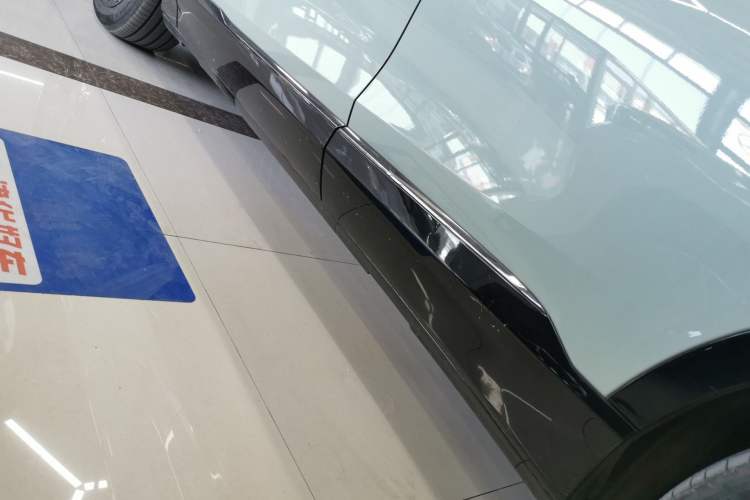 Used Buick E4 2023 GS Edition Left Side Sill