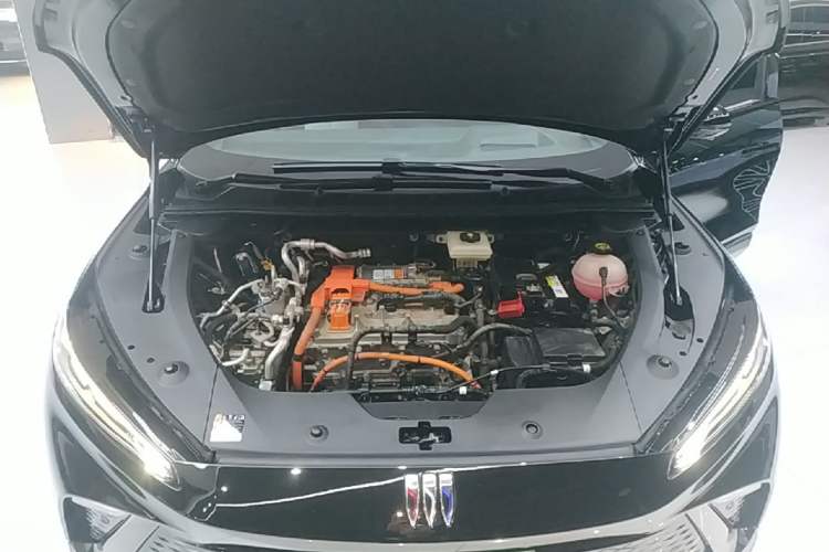 Used Buick E4 2023 GS Edition Engine Bay