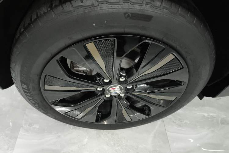 Used Buick E4 2023 GS Edition Exterior 2