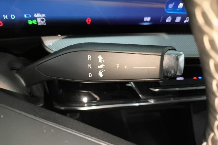 Used Buick E4 2023 GS Edition Gear Lever