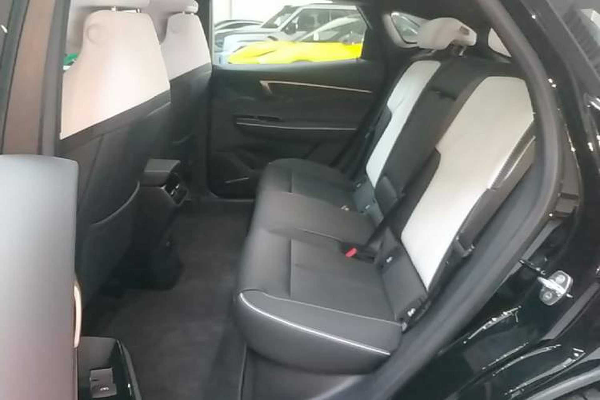Used Buick E4 2023 GS Edition Left Rear Seat