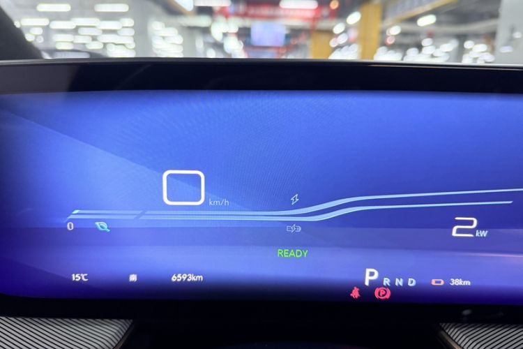 Used Buick E4 2023 GS Edition Odometer Close Up