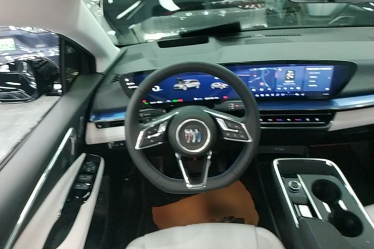 Used Buick E4 2023 Deluxe Edition Steering Wheel