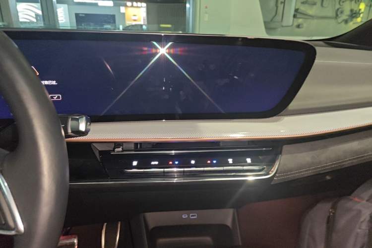 Used Buick E4 2023 GS Edition Audio And AC Panel
