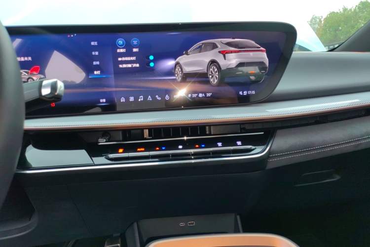 Used Buick E4 2023 GS Edition Audio And AC Panel