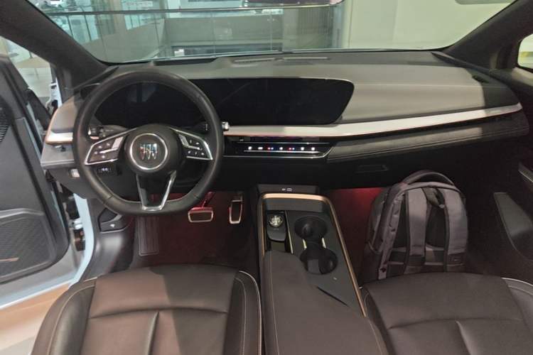 Used Buick E4 2023 GS Edition Center Console