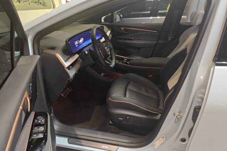Used Buick E4 2023 GS Edition Driver Seat