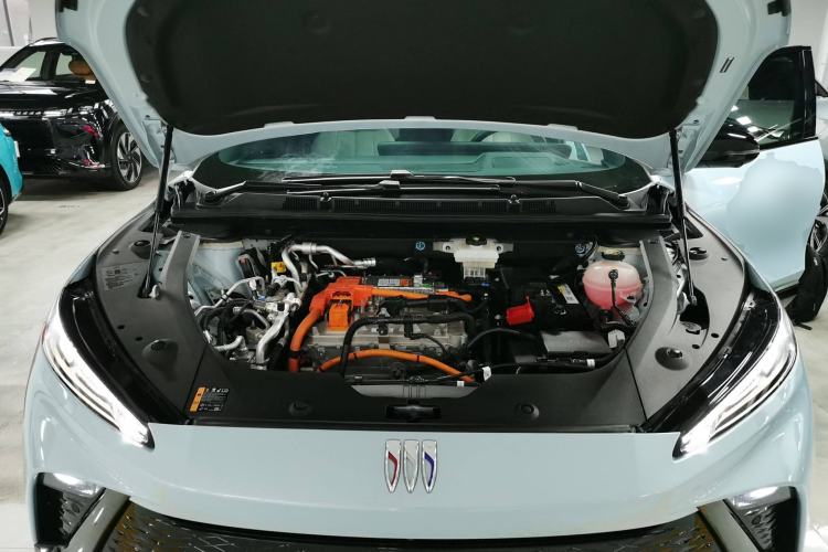 Used Buick E4 2023 GS Edition Engine Bay