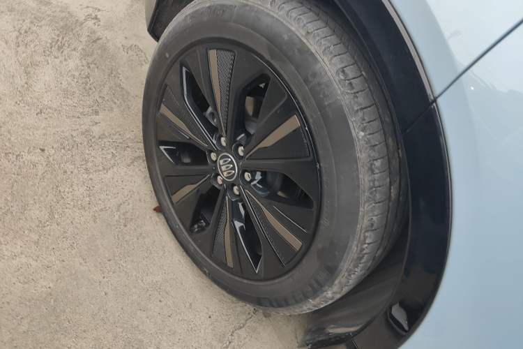 Used Buick E4 2023 GS Edition Exterior 8