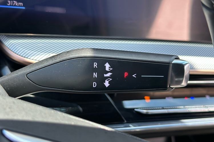 Used Buick E4 2023 GS Edition Interior 2