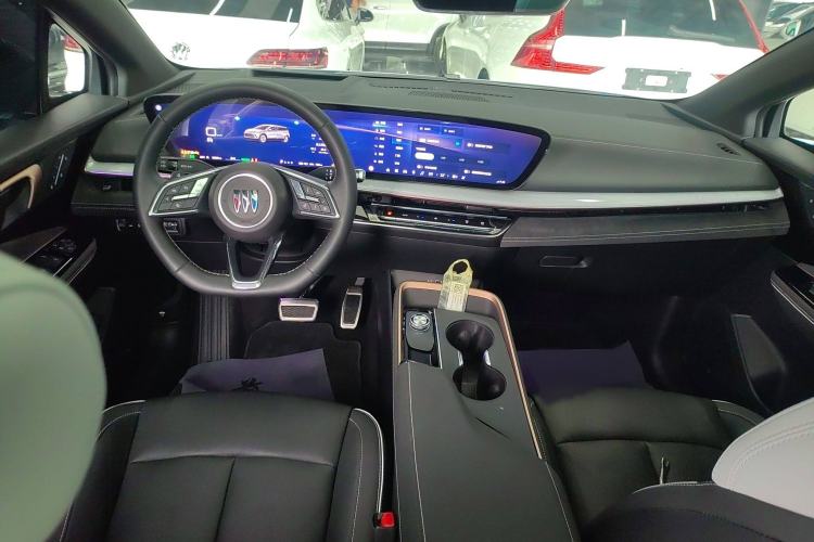 Used Buick E4 2023 GS Edition Interior 2