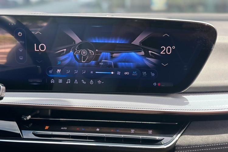 Used Buick E4 2023 GS Edition Interior 3