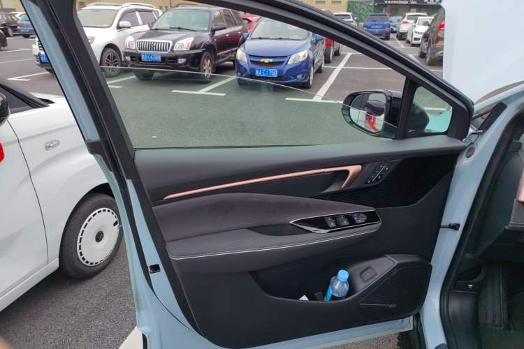 Used Buick E4 2023 GS Edition Interior 7