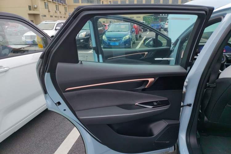 Used Buick E4 2023 GS Edition Interior 8