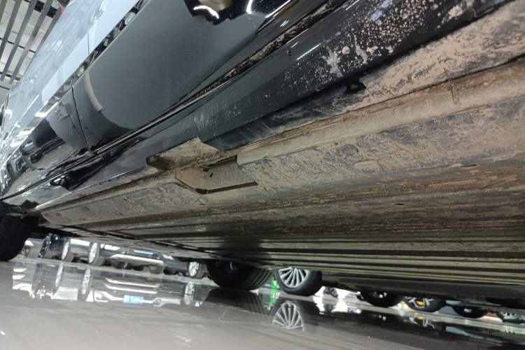 Used Buick E4 2023 GS Edition Left Side Sill
